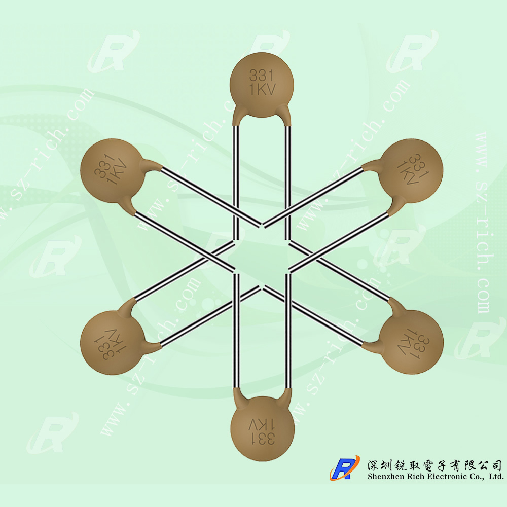 Low voltage porcelain chip capacitor